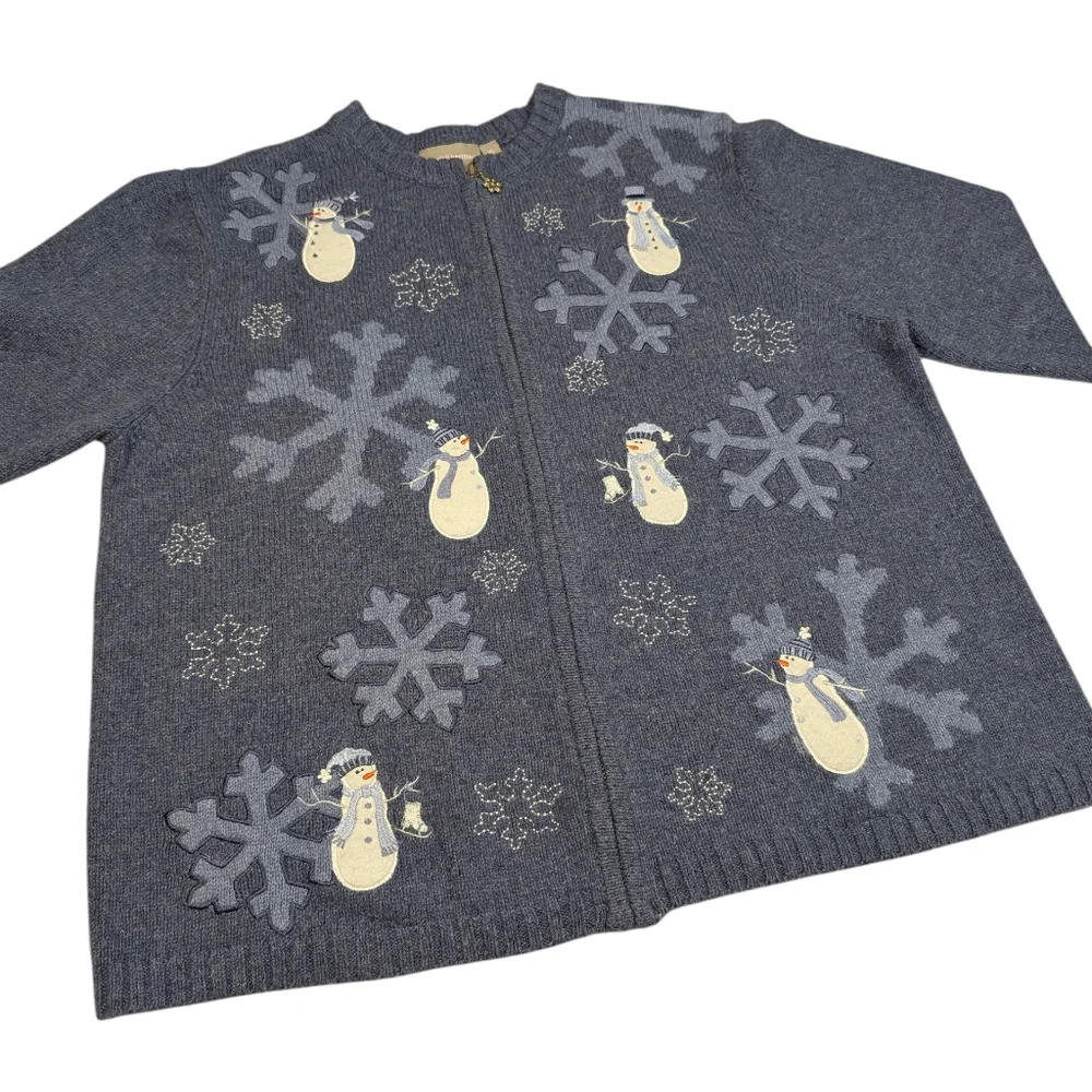 Croft & Barrow Embroidered Winter Snowmen & Snowflakes Zip Sweater Jacket. XL